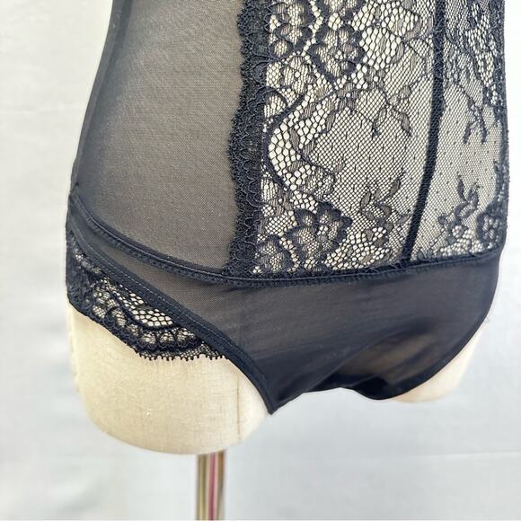 Abercrombie and Fitch black lace teddy lingerie bodysuit size small - Picture 5 of 16